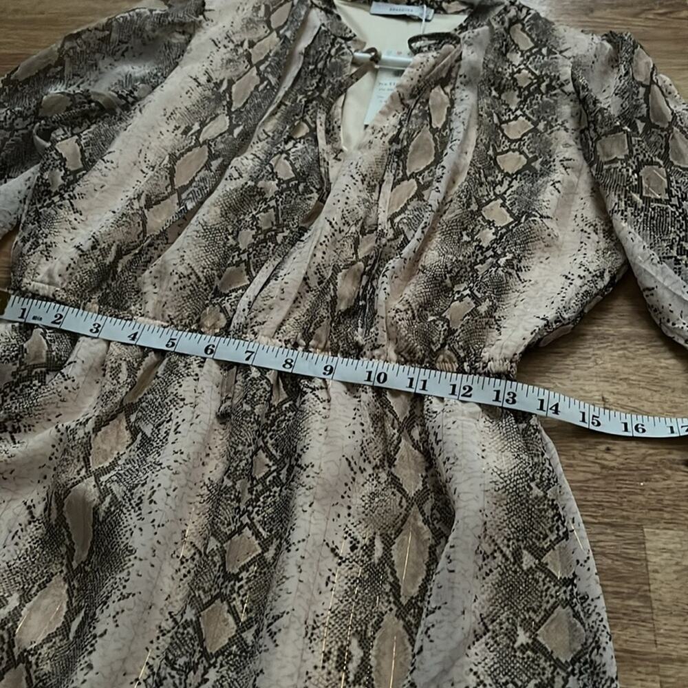 Reserved Dress - Picture 8 of 8